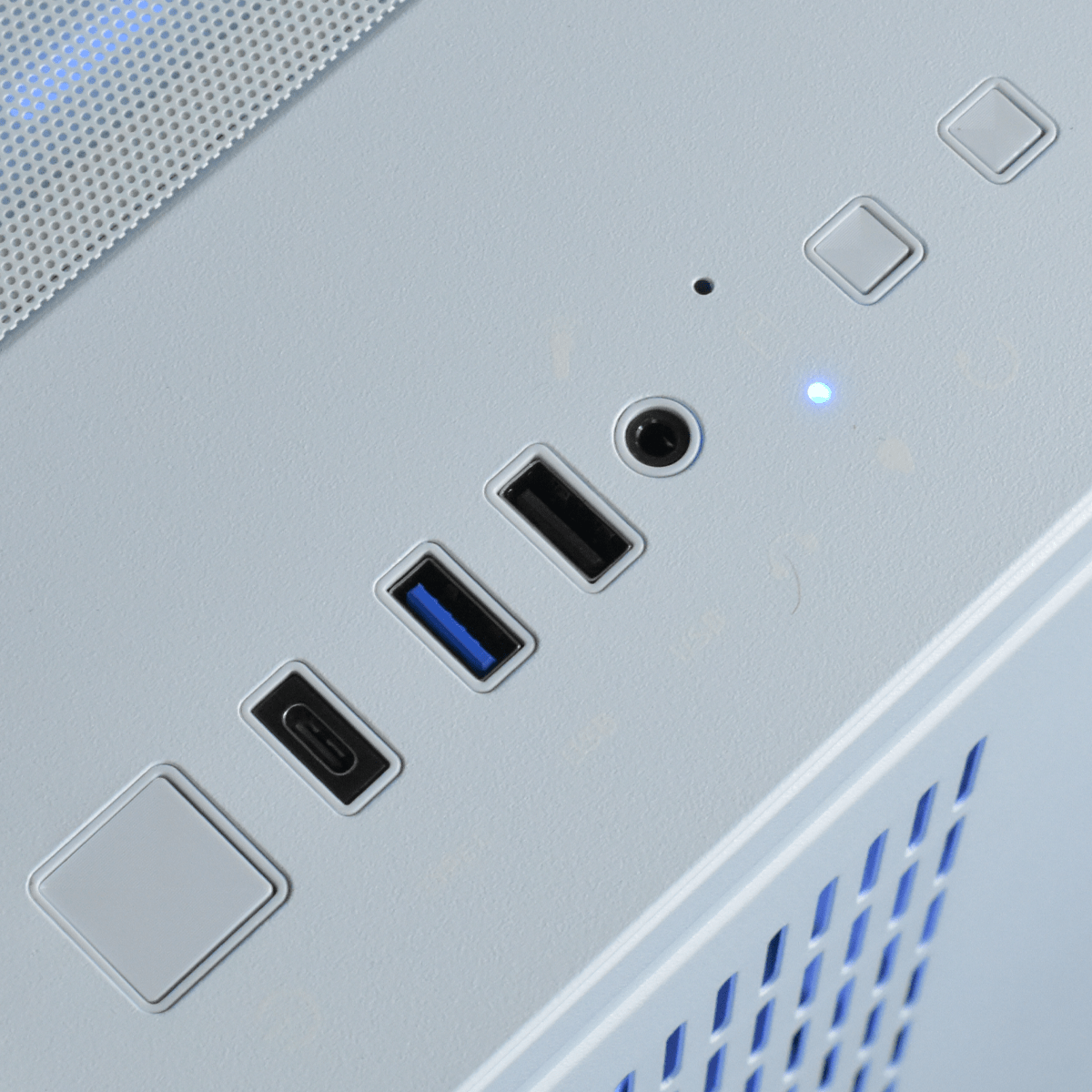 PC Gamer WHITE CRYSTAL V2